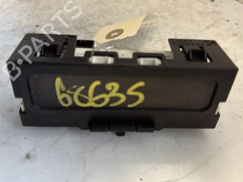 Used Display monitor RENAULT CLIO II (BB_, CB_) 1.2 16V (BB05, BB0W, BB11, BB27, BB2T, BB2U, BB2V, CB05,... (75 hp) 24321921