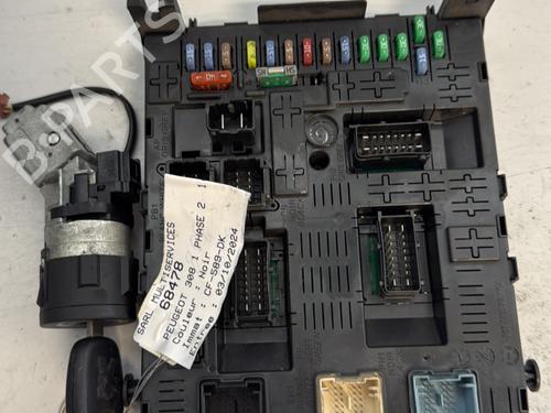 Used Electronic module PEUGEOT 308 I (4A_, 4C_) 1.6 HDi (92 hp) 21340114