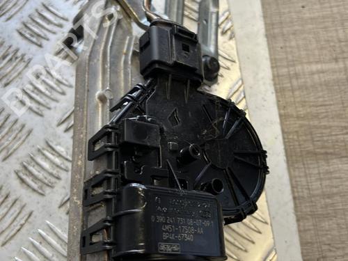 Used Front wiper motor FORD FOCUS II Turnier (DA_, FFS, DS) 1.6 TDCi (109 hp) 21354601