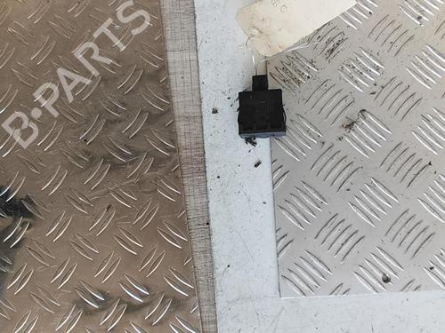 Used Headlight switch CITROËN C3 Pluriel (HB_) 1.4 HDi (68 hp) 21329105