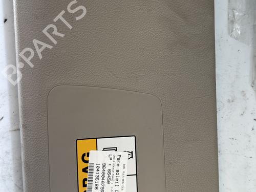 Pare-soleil droit DACIA DOKKER MPV (KE_) 1.5 dCi (KEAJ, KEAH) (90 hp) 24824694