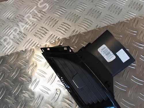 Used Air vent RENAULT MEGANE III Hatchback (BZ0/1_, B3_) 1.5 dCi (BZ09, BZ0D, BZ1W, BZ29, BZ14) (110 hp) 21329171