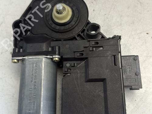 Right front window motor PEUGEOT 307 (3A/C) 2.0 HDi 110 | BP26213432E20 