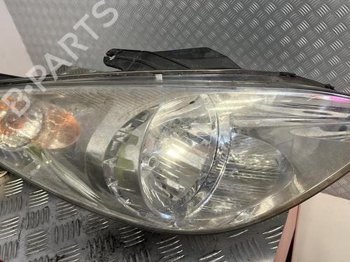 Used Right headlight HYUNDAI i20 I (PB, PBT) 1.4 CRDi (75 hp) 21331364