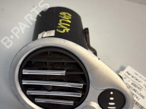 Used Air vent RENAULT CLIO III (BR0/1, CR0/1) 1.5 dCi (75 hp) 25734996