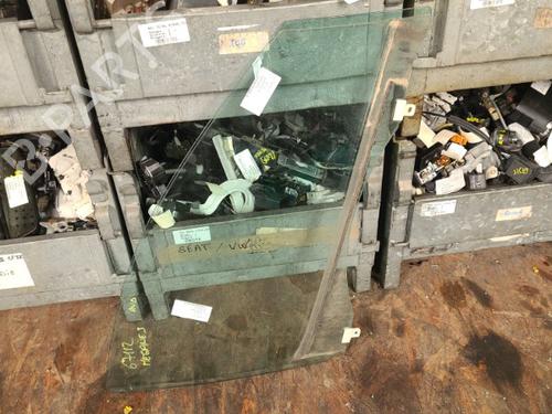 Used Front right door window RENAULT MEGANE III Hatchback (BZ0/1_, B3_) 1.5 dCi (BZ09, BZ0D, BZ1W, BZ29, BZ14) (110 hp) 21337700