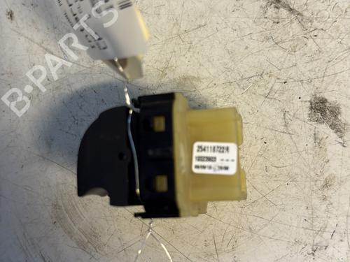 Left front window switch RENAULT CLIO IV (BH_) 1.5 dCi 90 | BP23798061I27 