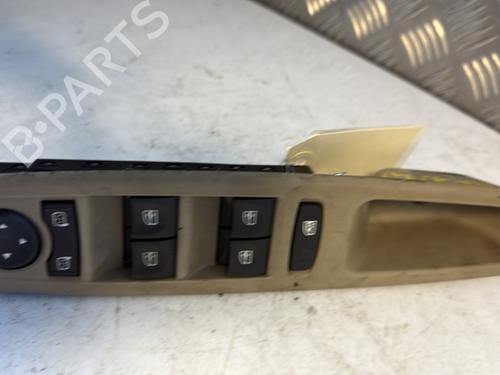Used Left front window switch RENAULT SCÉNIC III (JZ0/1_) 1.9 dCi (JZ0J, JZ1J, JZ1K, JZ1S) (131 hp) 27699493