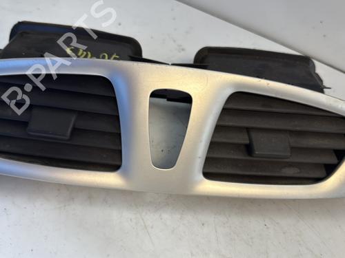 Used Air vent RENAULT SCÉNIC III (JZ0/1_) 1.9 dCi (JZ0J, JZ1J, JZ1K, JZ1S) (131 hp) 27628215