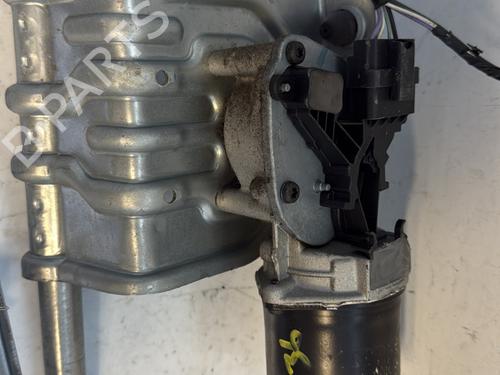 Used Front wiper motor RENAULT SCÉNIC II (JM0/1_) 1.9 dCi (JM14) (131 hp) 26705483