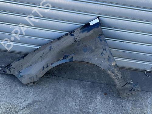 Used Left front fenders RENAULT LAGUNA II (BG0/1_) 1.9 dCi (BG08, BG0G) (120 hp) 21350989