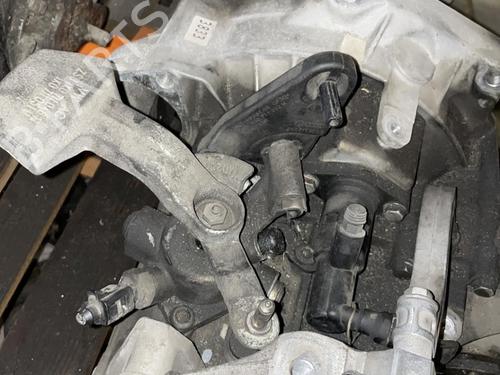 Used Gearbox VW GOLF VI (5K1) 1.6 TDI (105 hp) 21331072