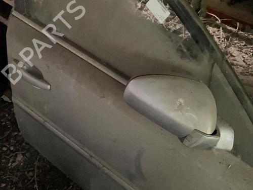 Used Right front door OPEL SIGNUM Hatchback (Z03) 2.2 DTI (F48) (125 hp) 22712369