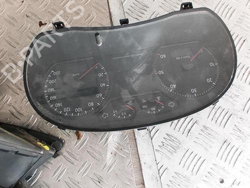 Used Instrument cluster VW POLO (9N_, 9A_) 1.4 TDI (70 hp) 21344723