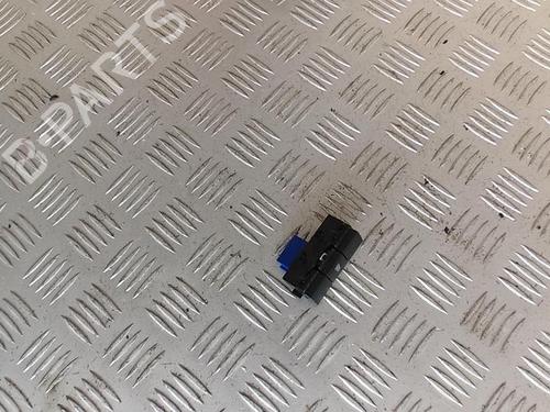 Used Switch PEUGEOT 208 I (CA_, CC_) 1.4 HDi (68 hp) 21340222