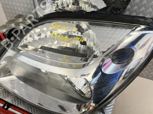 Faro izquierdo RENAULT SCÉNIC I MPV (JA0/1_, FA0_) 1.6 (JA00, JA16, JA15, JA19, JA1V, JA2B, JA2C, JA0B,... (107 hp) 21347328