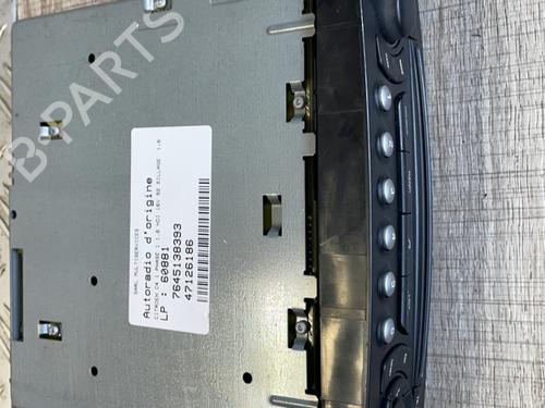 Used Radio CITROËN C4 I (LC_) 1.6 HDi (90 hp) 21359161