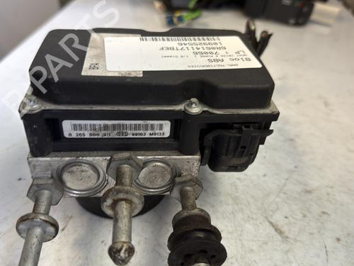 Used ABS pump SEAT IBIZA IV (6J5, 6P1) 1.6 TDI (105 hp) 27699528