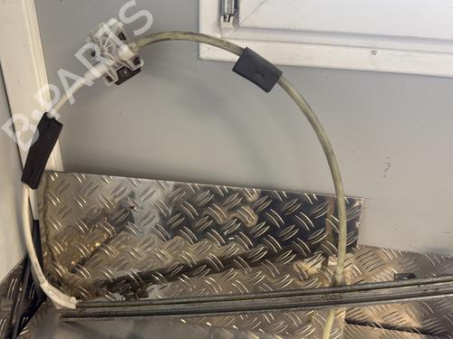 Front left window mechanism RENAULT MASTER II Van (FD) 2.2 dCI 90 | BP28110220C22 