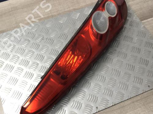 Used Left taillight FORD FIESTA V (JH_, JD_) 1.4 TDCi (68 hp) 21343924