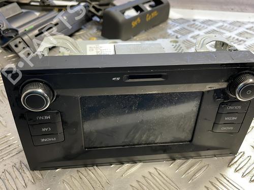 Radio SEAT IBIZA IV (6J5, 6P1) 1.4 TDI (105 hp) 21350461