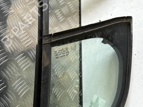 Venstre foran trekantet rude CITROËN C3 II (SC_) 1.4 HDi 70 (SC8HZC, SC8HR0, SC8HP4) (68 hp) 21353988