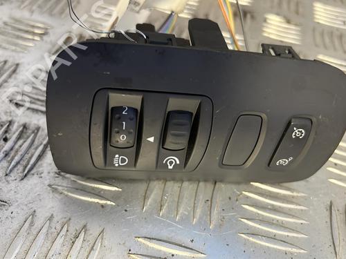 Forlygtekontakt RENAULT MEGANE II Estate (KM0/1_) 1.9 dCi (131 hp) 21339261