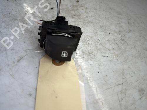 Used Right front window switch RENAULT MEGANE III Hatchback (BZ0/1_, B3_) 1.5 dCi (BZ0C) (90 hp) 25477035