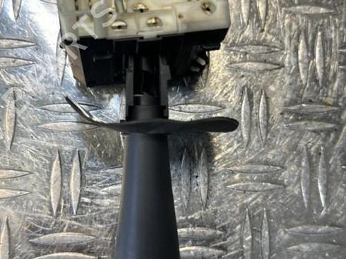 Used Steering column stalk RENAULT CLIO II (BB_, CB_) 1.4 16V (B/CB0P, BB13) (98 hp) 21333396