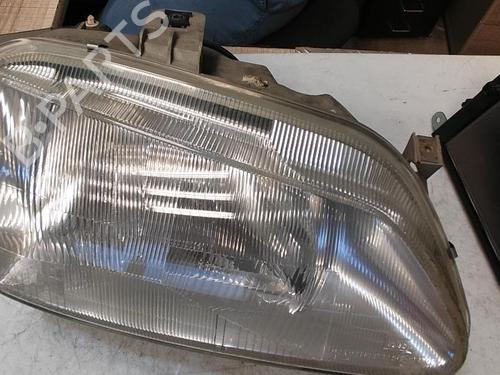 Used Right headlight RENAULT MEGANE I (BA0/1_) 1.6 e (BA0F, BA0S) (90 hp) 21350142