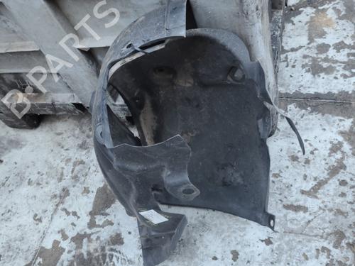 Used Wheel arch RENAULT MEGANE III Hatchback (BZ0/1_, B3_) 1.5 dCi (86 hp) 21330524