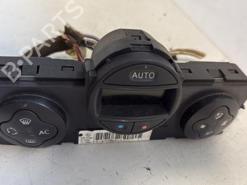 Used Climate control RENAULT MEGANE II Estate (KM0/1_) 1.5 dCi (KM0F, KM0T, KM2B) (82 hp) 23797919