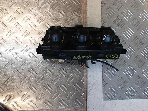 Commande Chauffage CITROËN DS3 (SA_) 1.4 VTi 95 (95 hp) 21335571