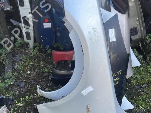 Used Left front fenders BMW 5 (E60) 530 d (231 hp) 21336488