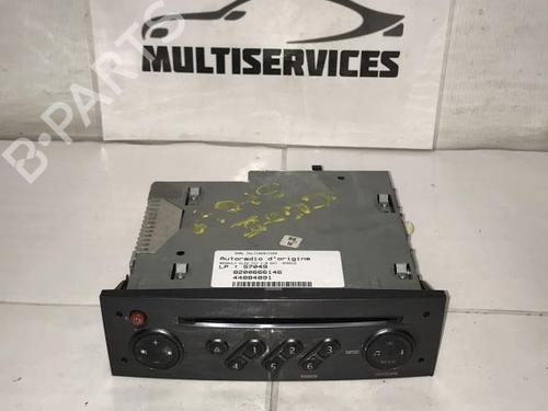 Used Radio RENAULT CLIO III (BR0/1, CR0/1) 1.5 dCi (BR17, CR17) (86 hp) 21336958
