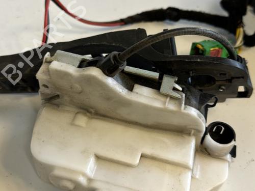 Used Front right lock CITROËN C3 I (FC_, FN_) 1.4 i (73 hp) 21350952