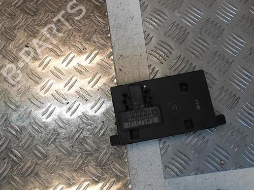 Used Control unit MERCEDES-BENZ C-CLASS (W203) C 220 CDI (203.006, 203.008) (143 hp) 21352594