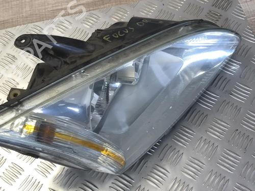 Højre forlygte FORD FOCUS I (DAW, DBW) 1.8 Turbo DI / TDDi (90 hp) 21846342