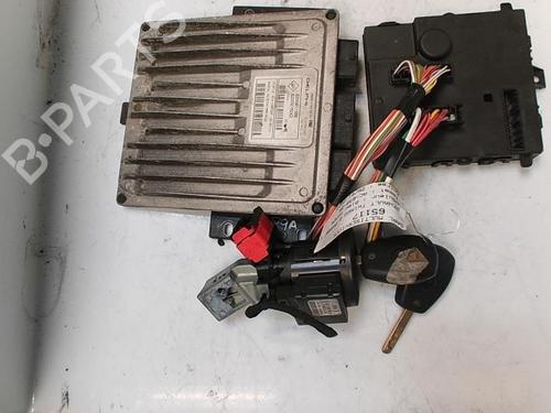 Used Electronic module RENAULT TWINGO II (CN0_) 1.5 dCi (CN0U) (84 hp) 21344325