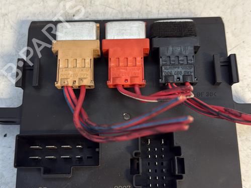Fuse box AUDI A4 B7 Convertible (8HE) 2.0 TFSI 16V | BP26516125E1 
