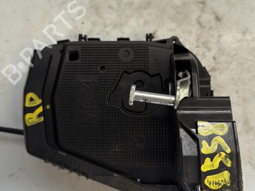 Used Rear right lock TOYOTA YARIS (_P9_) 1.4 D-4D (NLP90_, NLP90R) (90 hp) 24824710