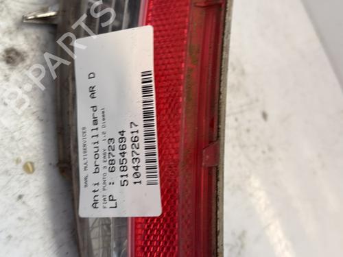 Used Rear fog light FIAT PUNTO (199_) 1.3 D Multijet (84 hp) 24926198