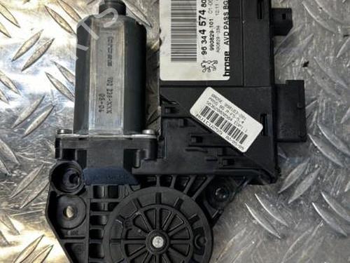 Right front window motor PEUGEOT 307 (3A/C) 2.0 HDi 110 | BP21341407E20 