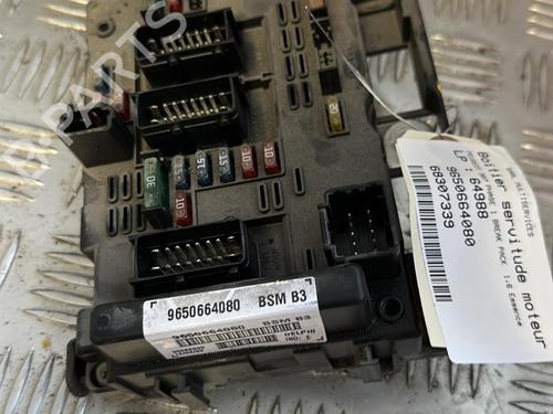 Used Fuse box PEUGEOT 307 Break (3E) 1.6 16V (109 hp) 21340698