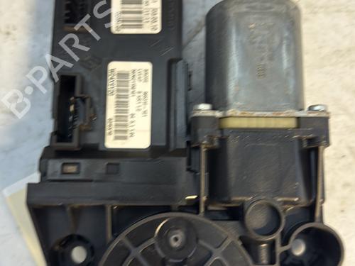 Rudehejsemotor forskærm venstre RENAULT MEGANE III Grandtour (KZ0/1) 1.5 dCi (KZ09, KZ0D, KZ1G, KZ29, KZ14, KZ1W, KZ10, KZ1F,... (110 hp) 27699491