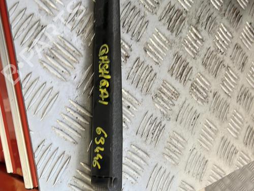 Used Front windshield wiper arm NISSAN QASHQAI / QASHQAI +2 I (J10, NJ10, JJ10E) 1.6 dCi (130 hp) 21354872