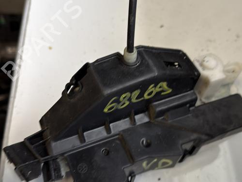 Front right lock VW FOX Hatchback (5Z1, 5Z3, 5Z4) 1.2 | BP24313667C97 