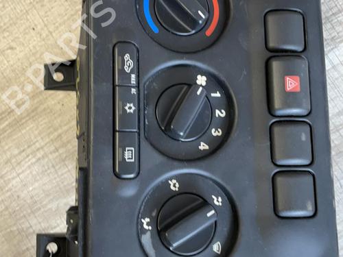 Used Climate control OPEL ZAFIRA A MPV (T98) 2.0 DI 16V (F75) (82 hp) 21359217