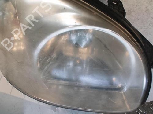 Right headlight HYUNDAI SANTA FÉ I (SM) 2.0 CRDi | BP21333622C29 