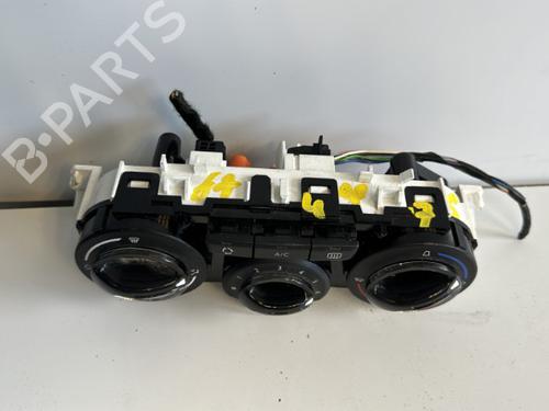 Used Climate control PEUGEOT 208 I (CA_, CC_) 1.6 HDi / BlueHDi 75 (75 hp) 21353953